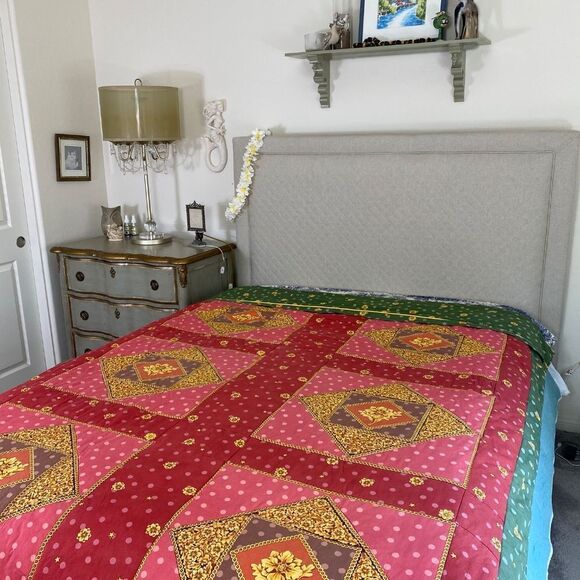 Quilt Full/Queen East Indian inspired pink gold floral poka dots - Picture 2 of 9